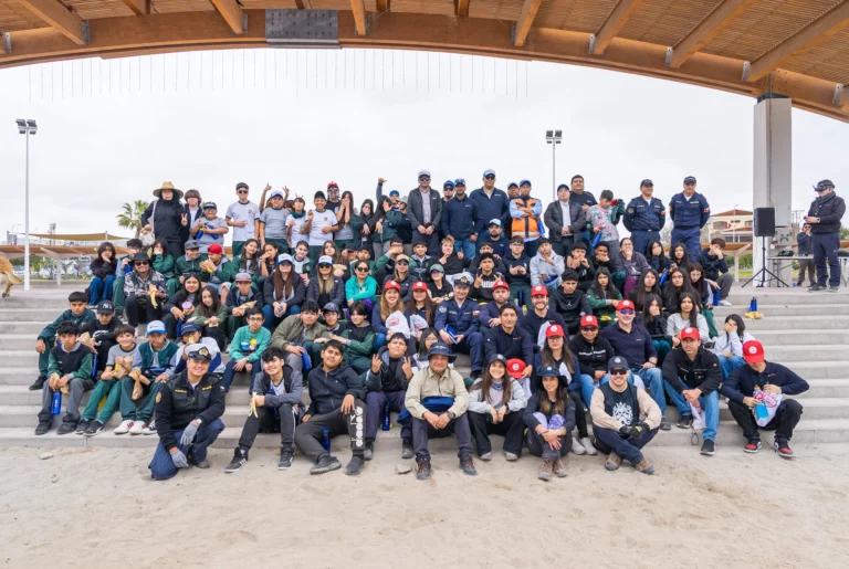 Over 500 people participated in International Coastal Cleanup Day in Mejillones